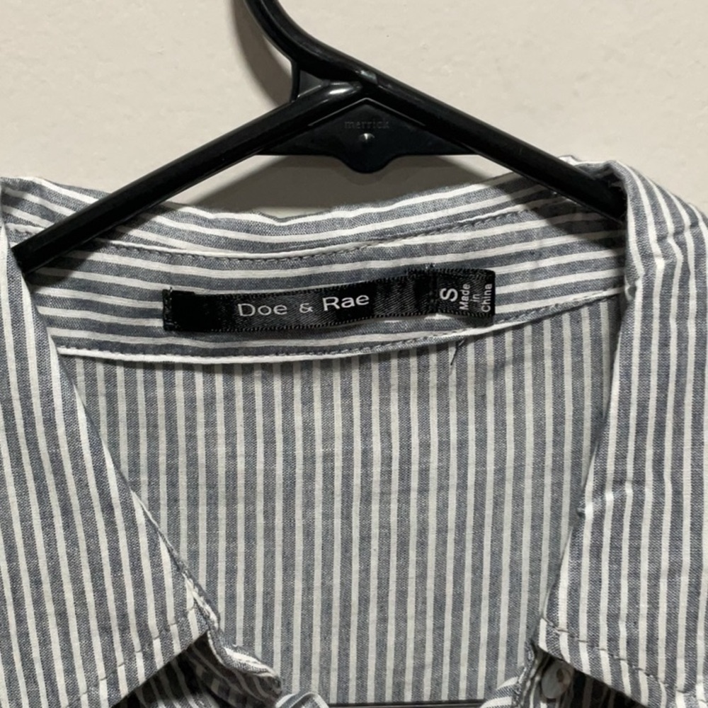 Doe & Rae Striped Button-Up tunic - Picture 2 of 6